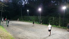 Noční nohejbalový turnaj trojic v Club údolí Ticha