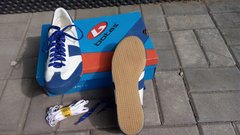 Prodám - sálovky BOTAS - nové vel. 37 a 39